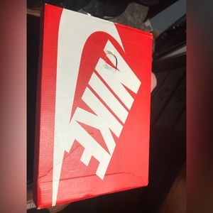 Nike Court Legacy Mids